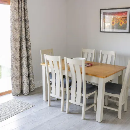 C64 Cahermore Village * Инишкрон