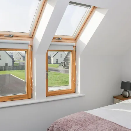 C64 Cahermore Village * Инишкрон